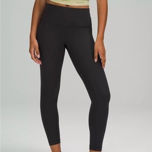 Lululemon Wunder Under High-Rise Tight 25" in Black